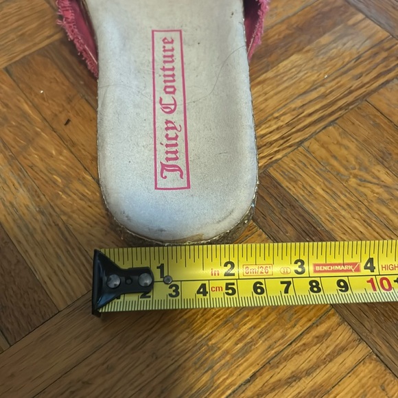 Juicy couture flip flops size 2 - Picture 6 of 8